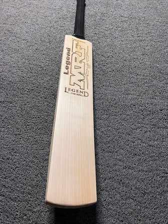 MRF Legend VK-18 Edition English Willow Grade 1 Cricket Bat