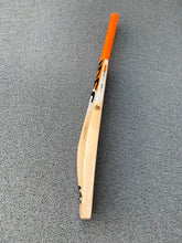 DSC Krunch Pro David Warner Edition English Willow Grade 1 Bat