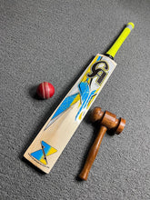 CA Gold 1000 English Willow Cricket Bat