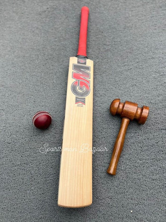 GM RADON Ross Taylor Edition English Willow Grade 1 Cricket Bat – Unleash the Power of a Cricket Legend