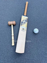 SS Sunridges Super Select English Willow Grade 1 Cricket Bat