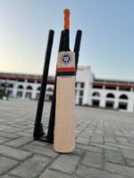 Unleash Your Full Potential with the Newbery Master 100 Edition English Willow Grade 1 Cricket Bat